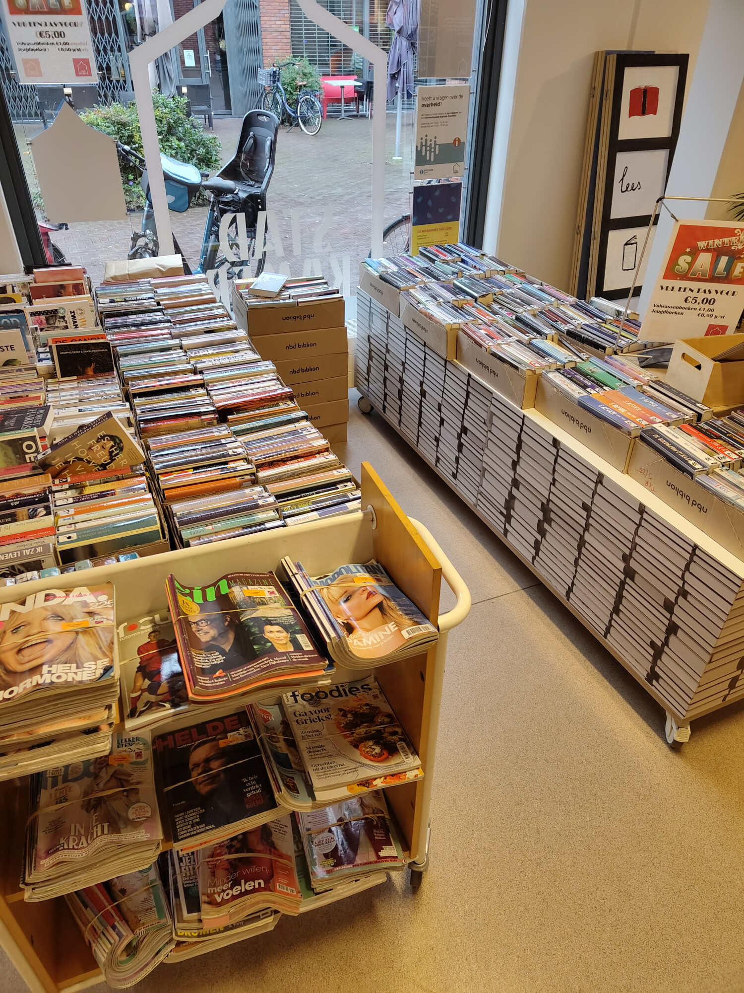 De boekensale in Stadkamer Zuid is begonnen!